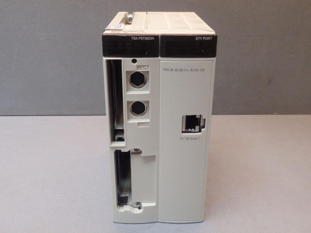 SCHNEIDER  TSXP573623AM