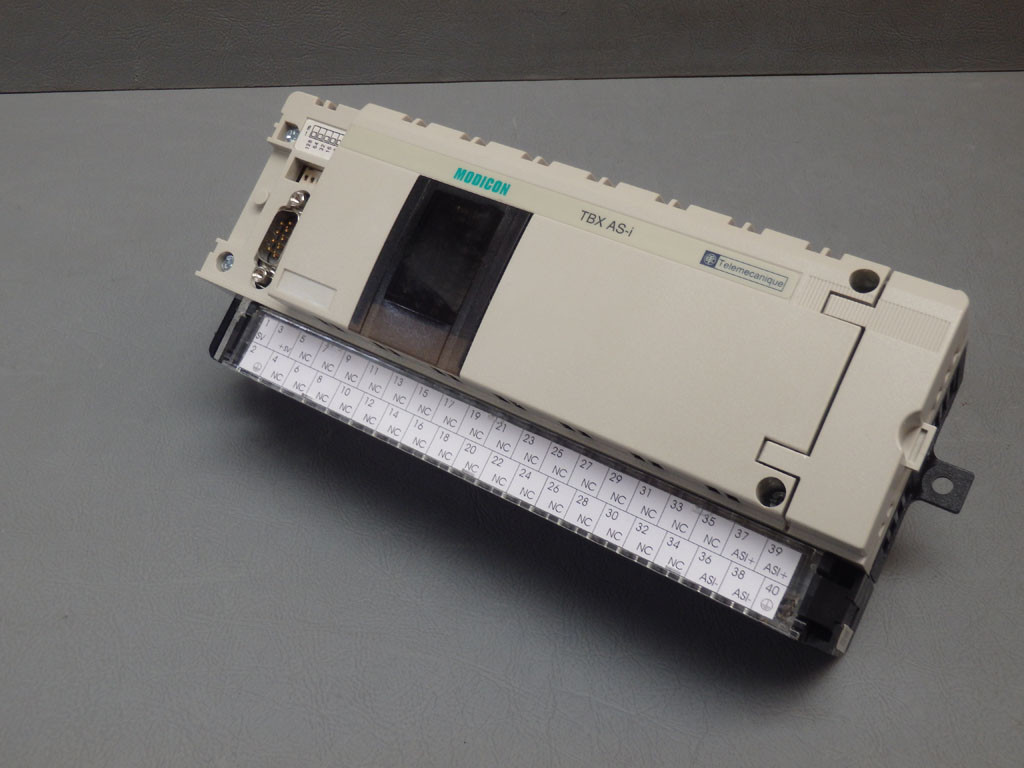 TÉLÉMÉCANIQUE  TBXSAP10