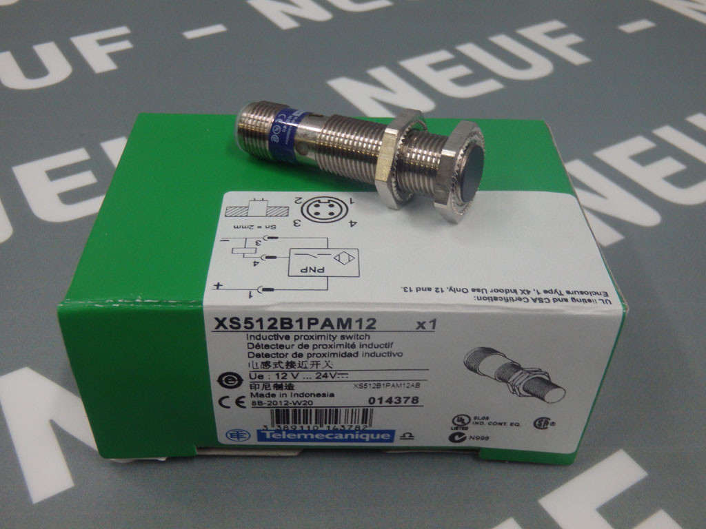 TÉLÉMÉCANIQUE  XS512B1PAM12
