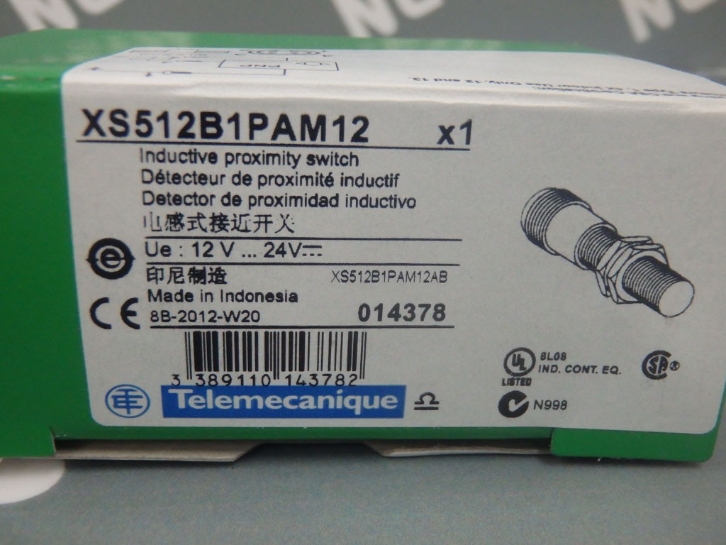 TÉLÉMÉCANIQUE  XS512B1PAM12