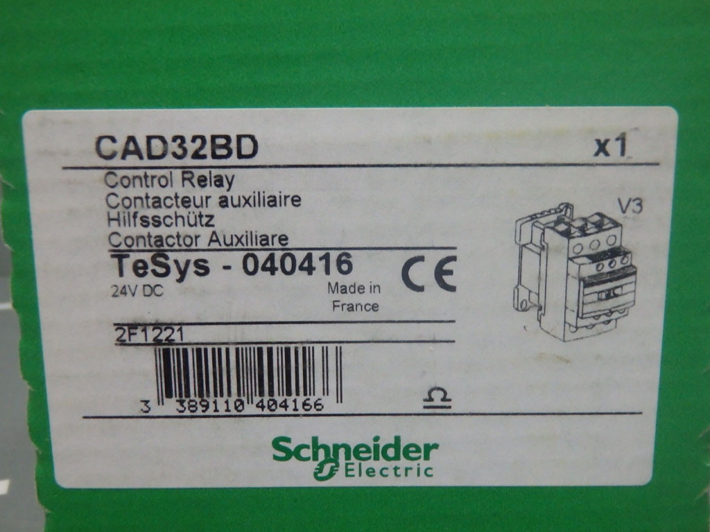SCHNEIDER  CAD32BD