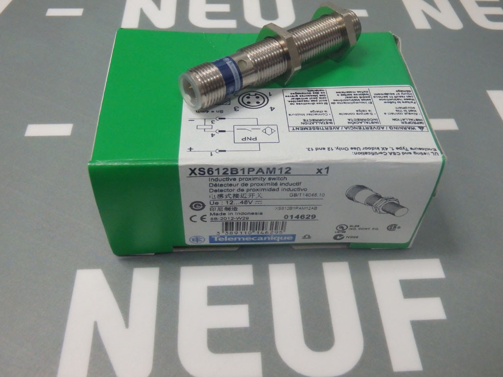 TÉLÉMÉCANIQUE  XS612B1PAM12