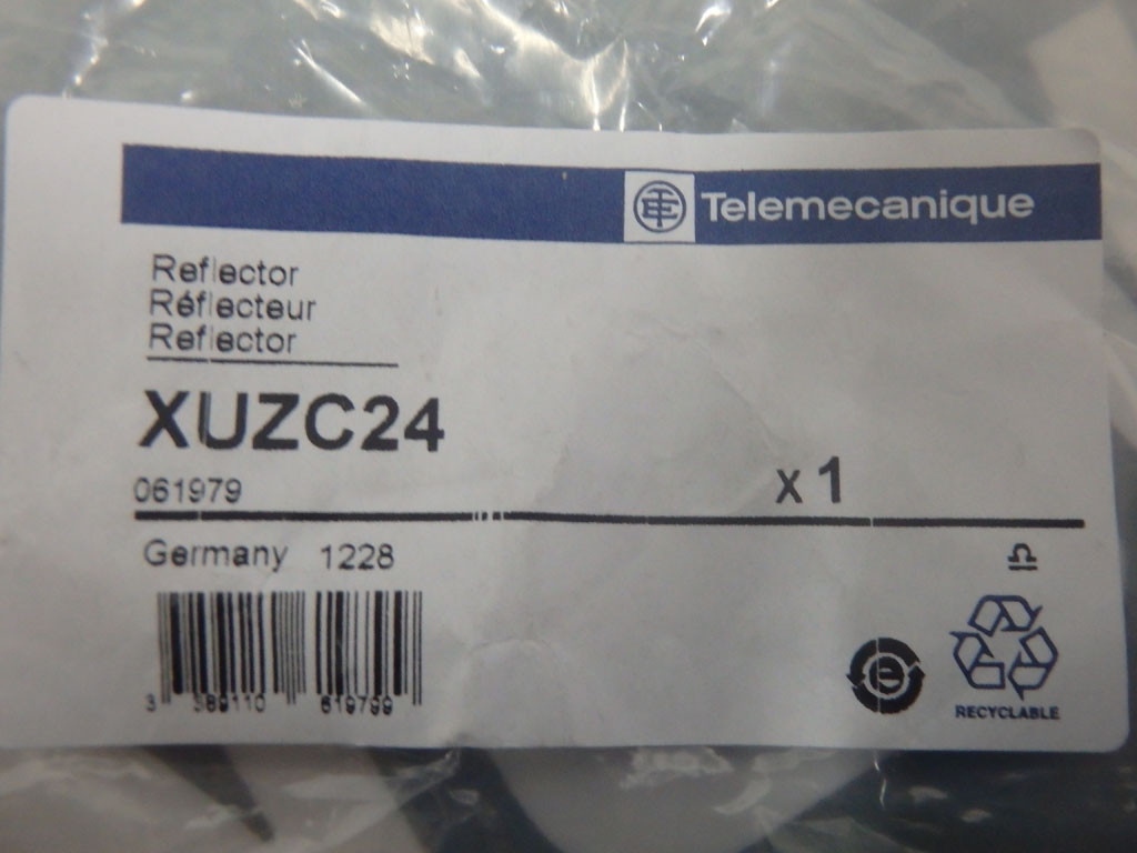 TÉLÉMÉCANIQUE  XUZC24