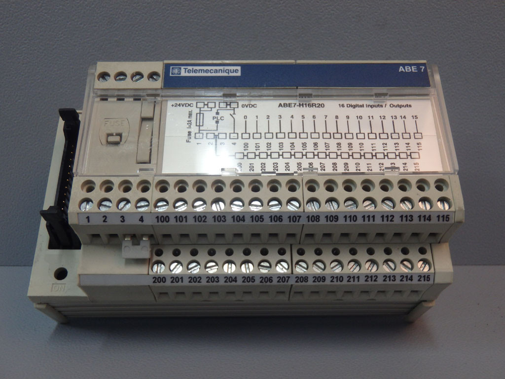 TÉLÉMÉCANIQUE  ABE7-H16R20