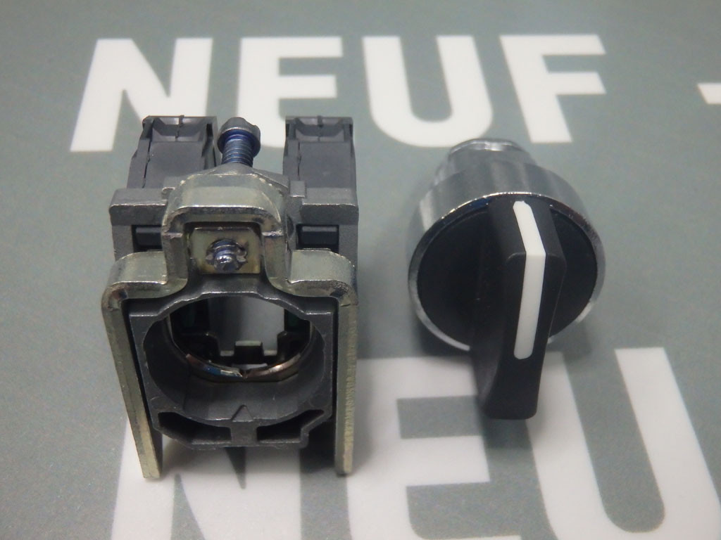 TÉLÉMÉCANIQUE  XB4BD53