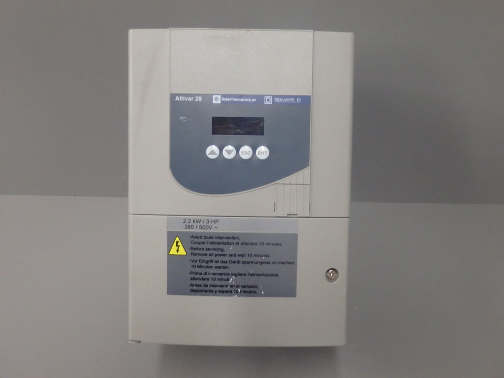 SCHNEIDER  ATV28HU41N4