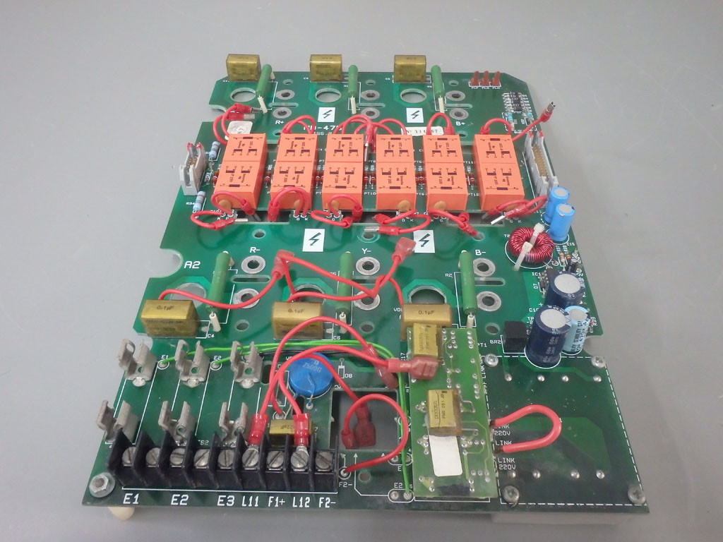 CONTROL TECHNIQUES MD-475ISS.2