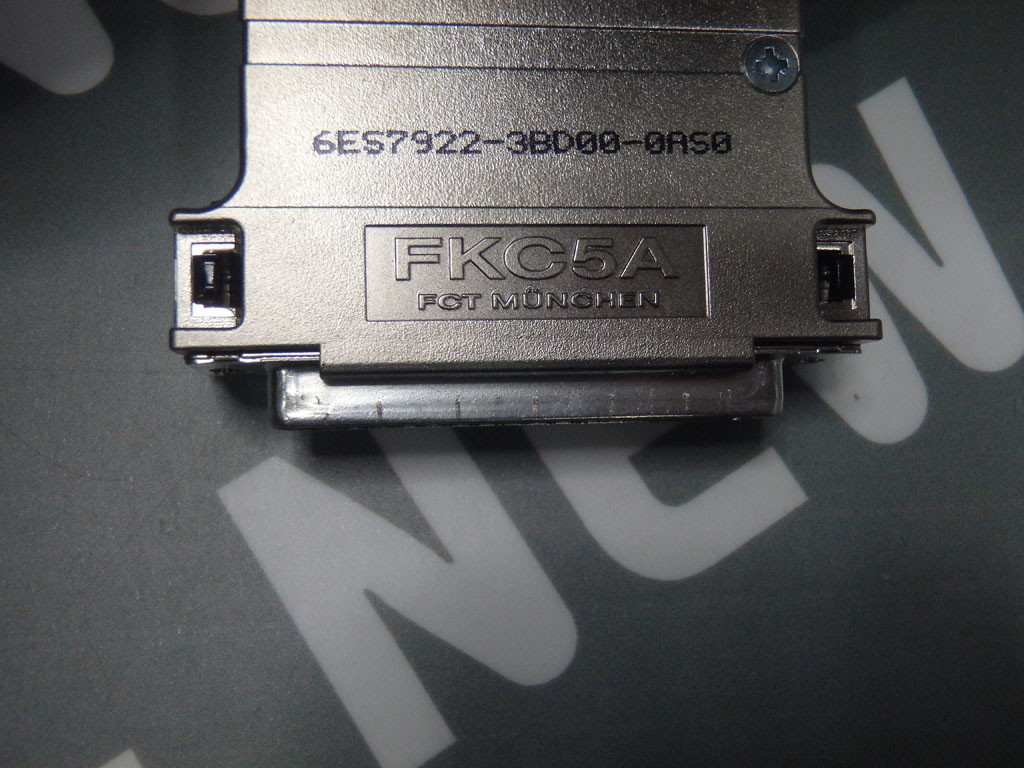 SIEMENS 6ES7922-3BD00-0AS0