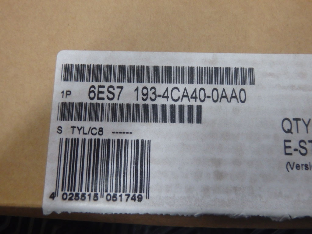 SIEMENS 6ES7193-4CA40-0AA0