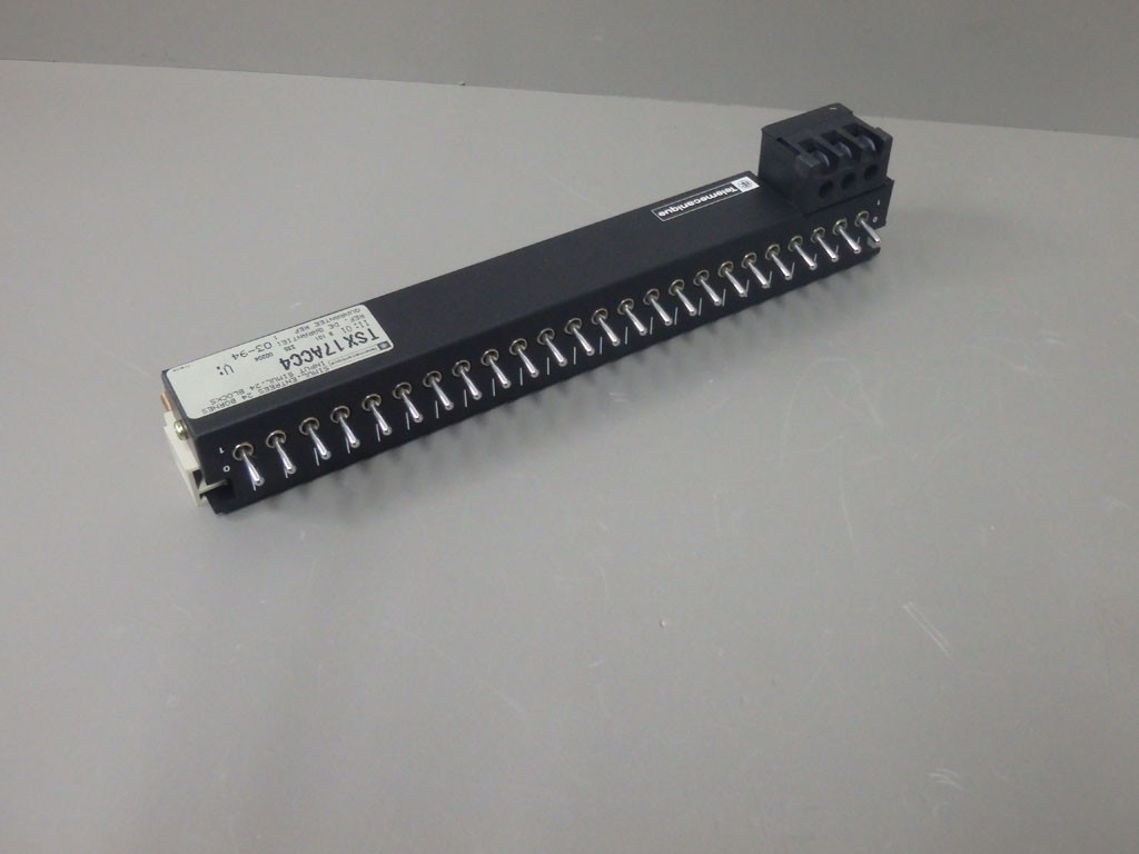 TÉLÉMÉCANIQUE  TSX17ACC4