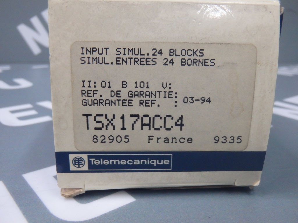 TÉLÉMÉCANIQUE  TSX17ACC4