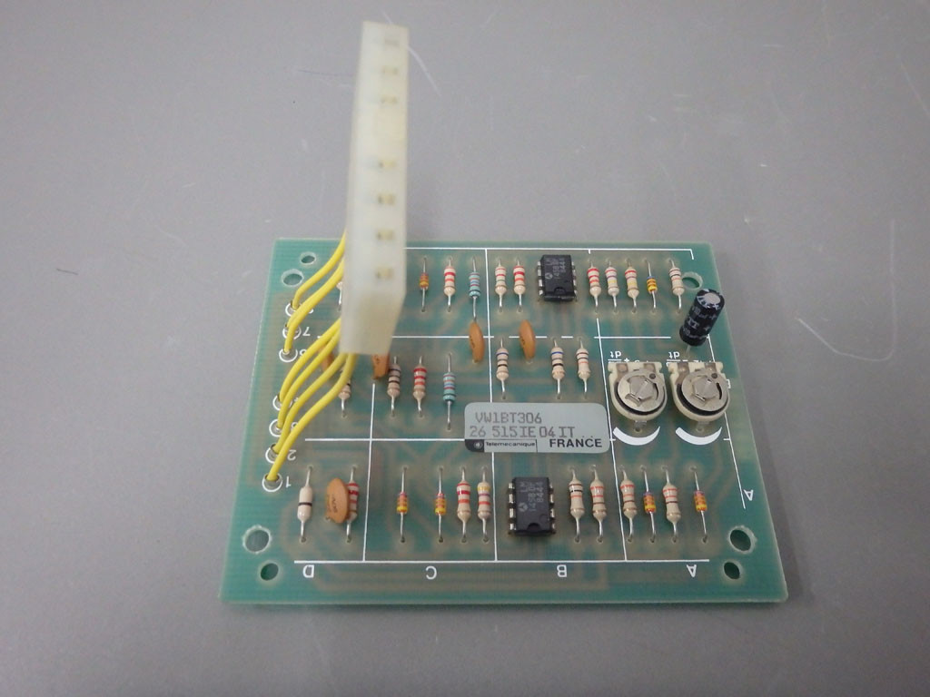 TÉLÉMÉCANIQUE  VW1BT306