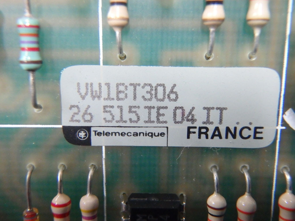 TÉLÉMÉCANIQUE  VW1BT306