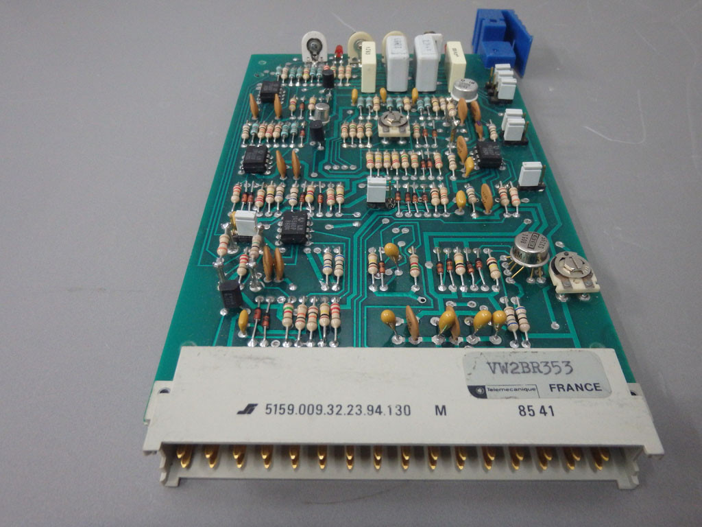 TÉLÉMÉCANIQUE  VW2BR353