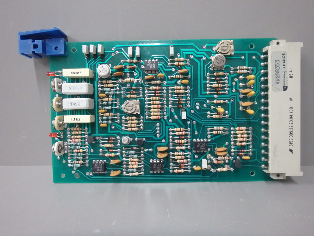 TÉLÉMÉCANIQUE  VW2BR353