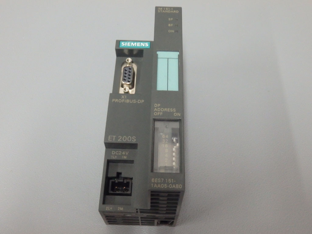 SIEMENS 6ES7151-1AA05-0AB0