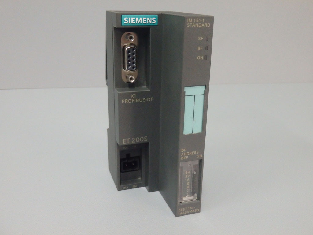 SIEMENS 6ES7151-1AA05-0AB0