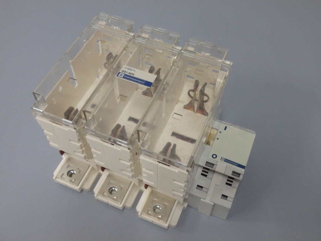 TÉLÉMÉCANIQUE  GS1-ND3