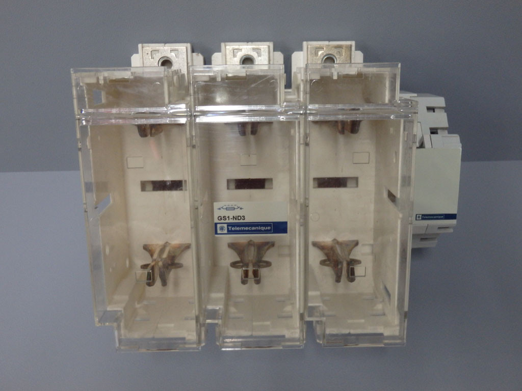 TÉLÉMÉCANIQUE  GS1-ND3