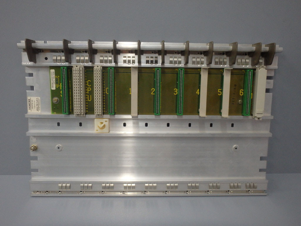 SIEMENS 6ES5700-1LA11