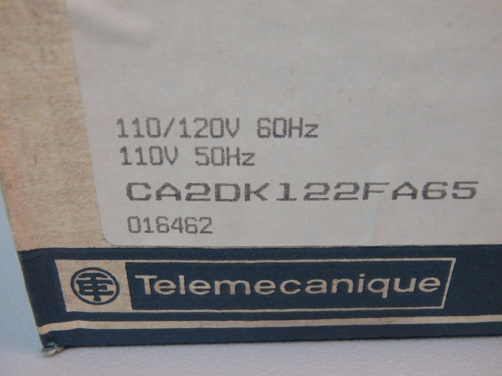 TÉLÉMÉCANIQUE  CA2DK122FA65