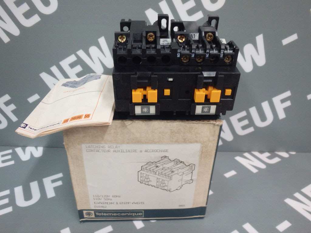 TÉLÉMÉCANIQUE  CA2DK122FA65