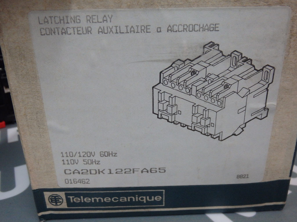TÉLÉMÉCANIQUE  CA2DK122FA65