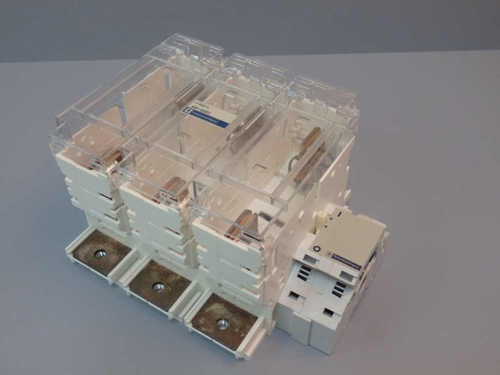 TÉLÉMÉCANIQUE  GS1-QQD3