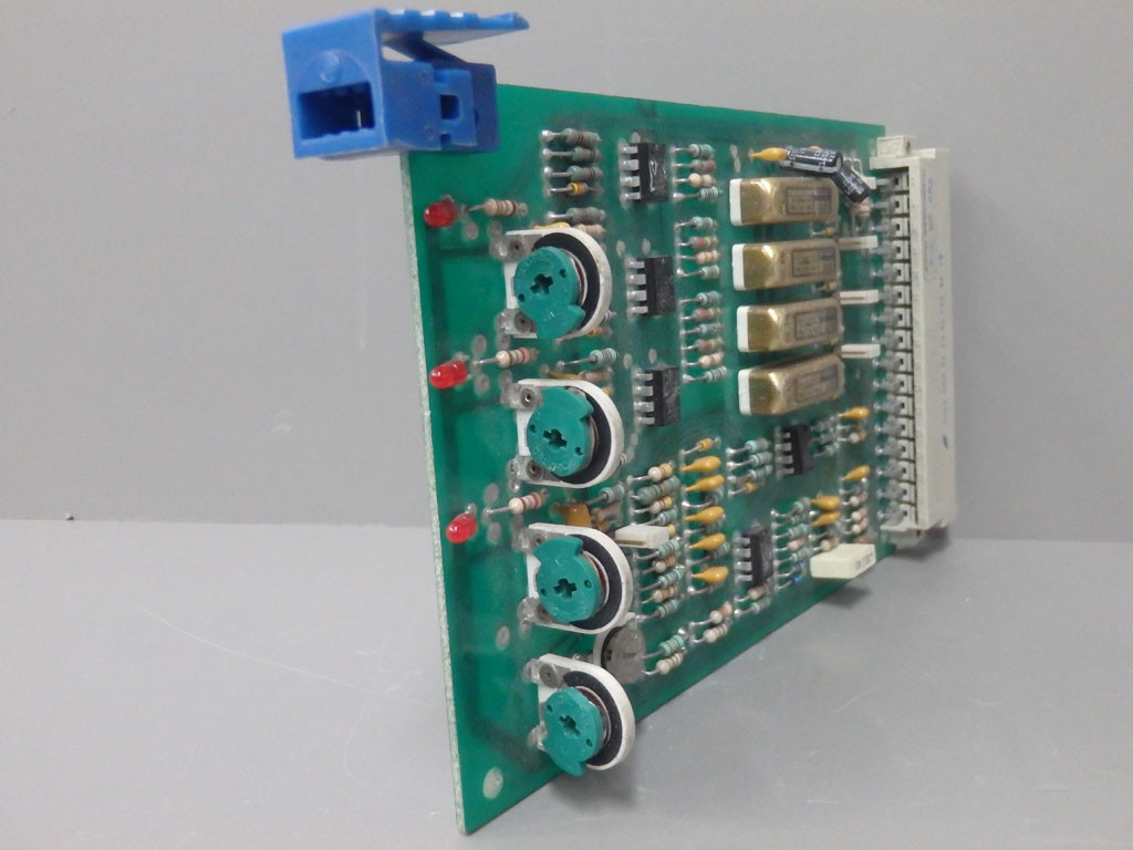 TÉLÉMÉCANIQUE  VW2BM354