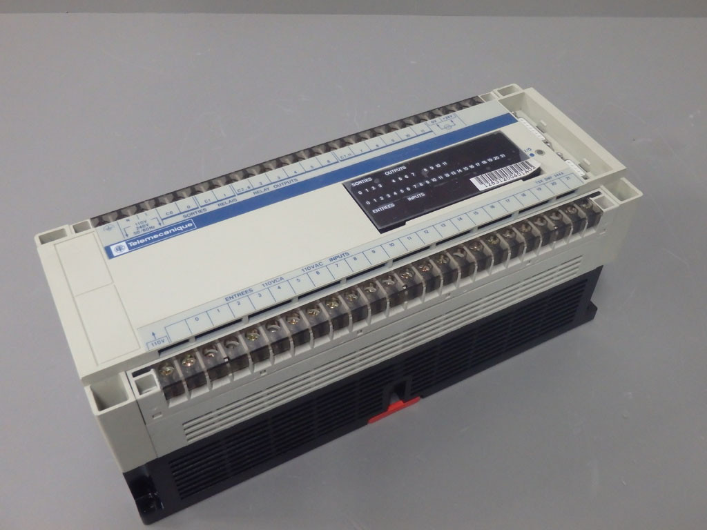 TÉLÉMÉCANIQUE  TSXDMF344A