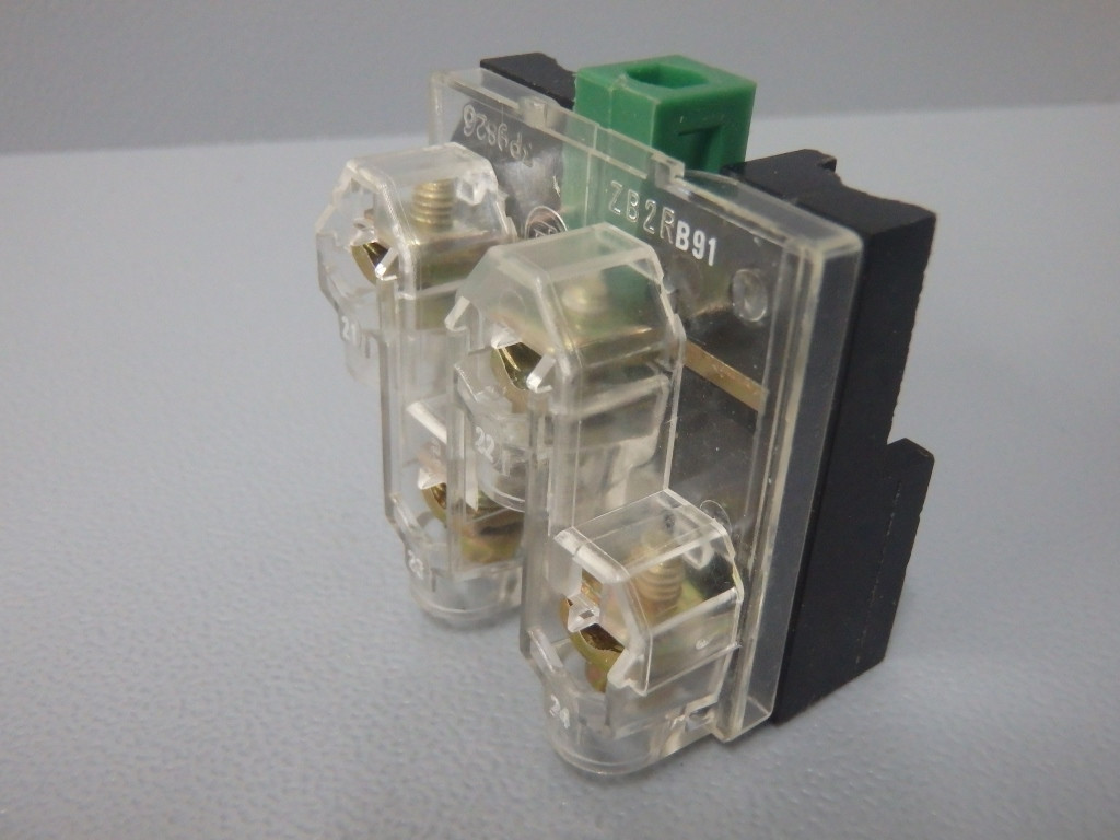 TÉLÉMÉCANIQUE  ZB2RB91