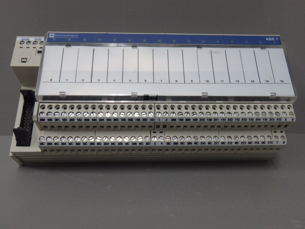 TÉLÉMÉCANIQUE  ABE7-R16T230