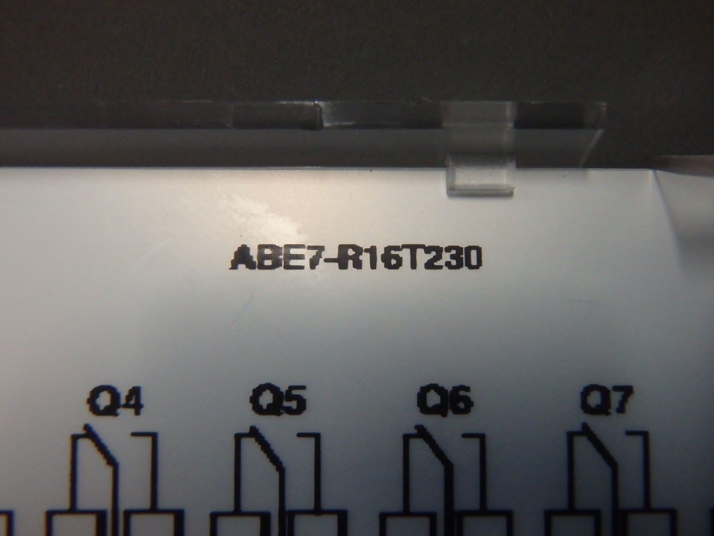 TÉLÉMÉCANIQUE  ABE7-R16T230