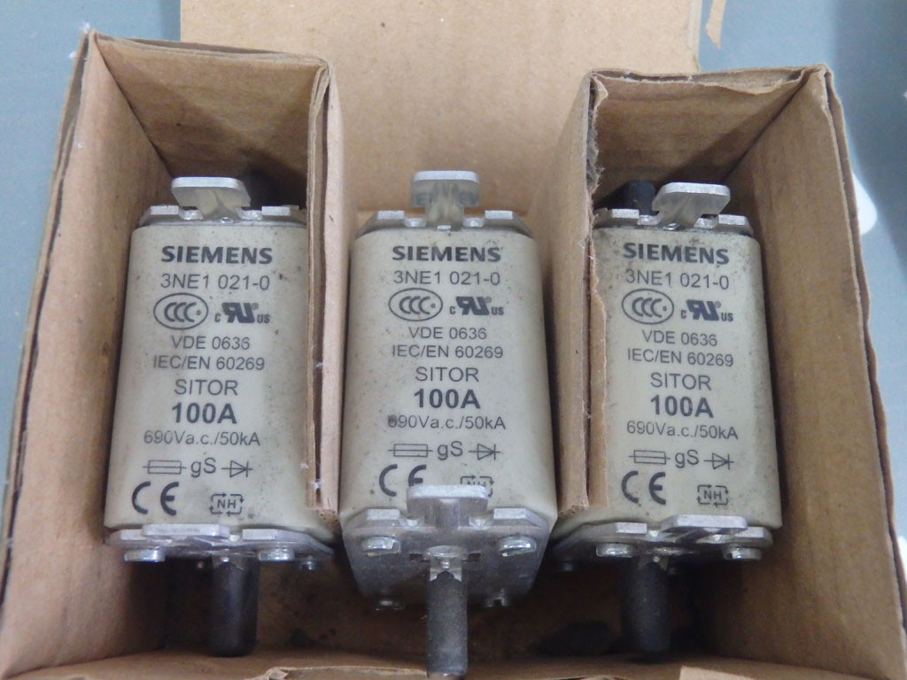 SIEMENS 3NE1021-0