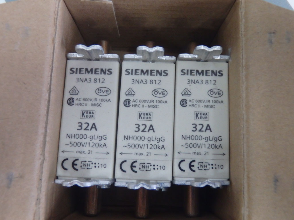 SIEMENS 3NA3812