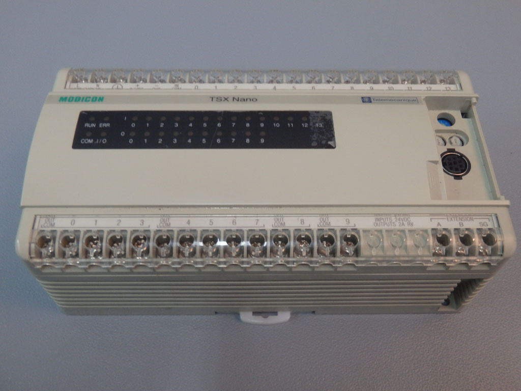 TÉLÉMÉCANIQUE  TSX07312428