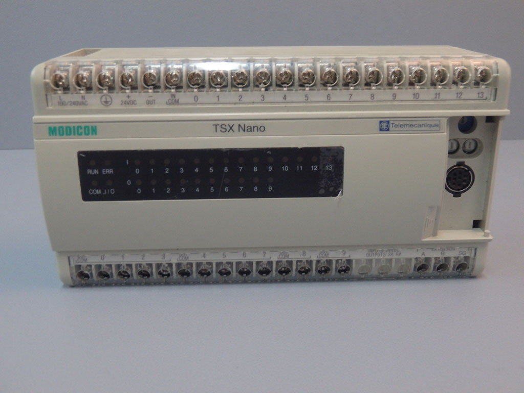 TÉLÉMÉCANIQUE  TSX07312428