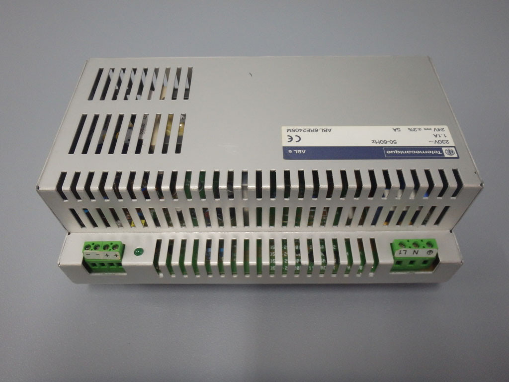 TÉLÉMÉCANIQUE  ABL6RE2405M