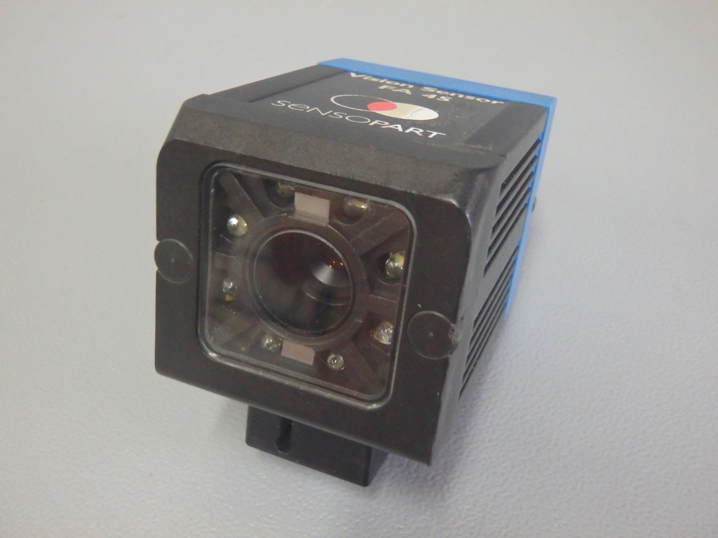 SENSOPART FA45-300-WCC-OBO12HS4