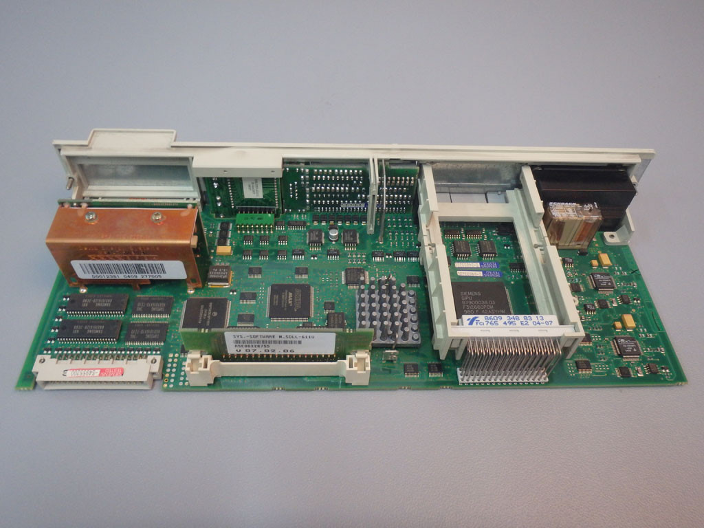 SIEMENS 6SN1118-0NK01-0AA0