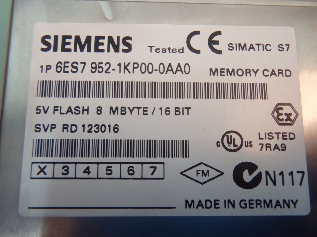 SIEMENS 6ES7952-1KP00-0AA0