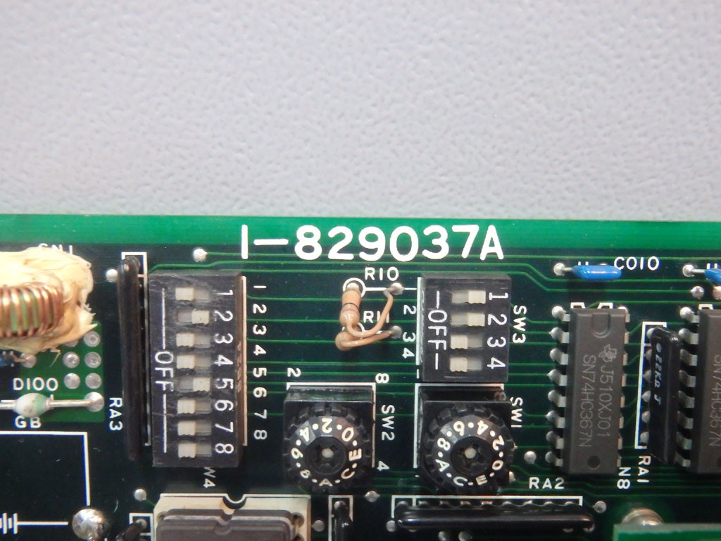 MITSUBISHI  I-829037A