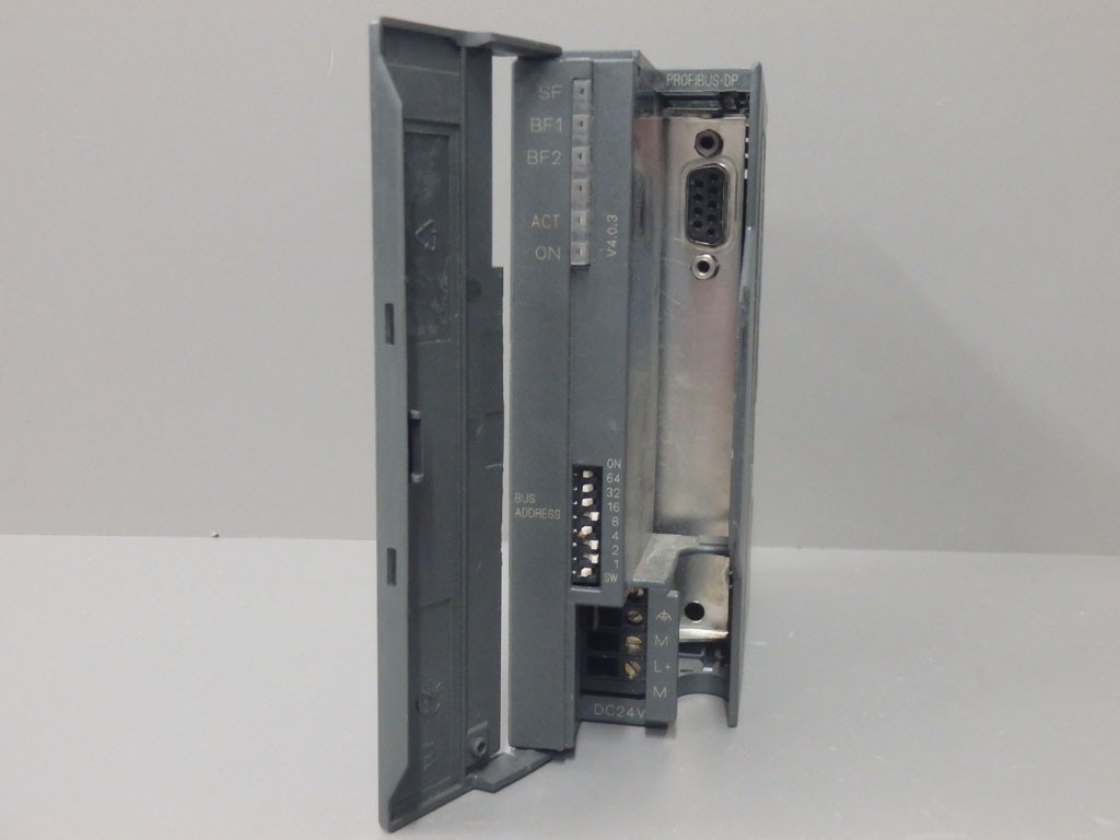 SIEMENS 6ES7157-0AA82-0XA0