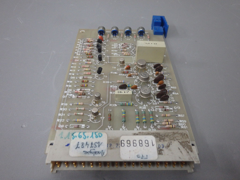 TÉLÉMÉCANIQUE  VW2BT305