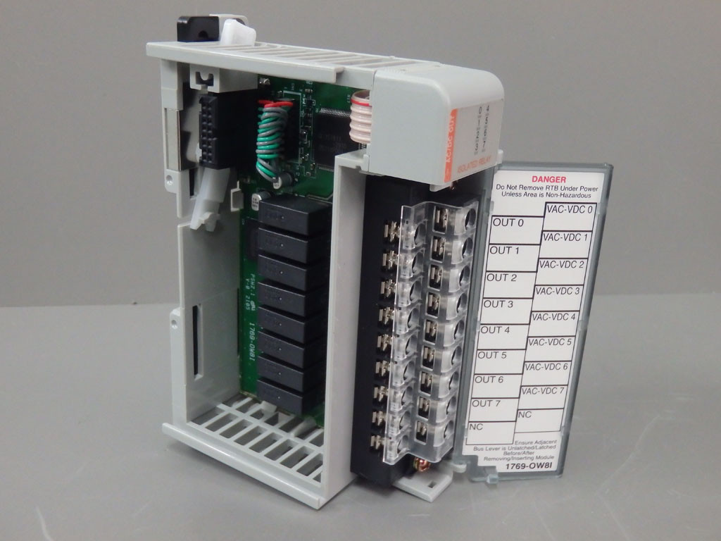 ALLEN-BRADLEY 1769-OW8I