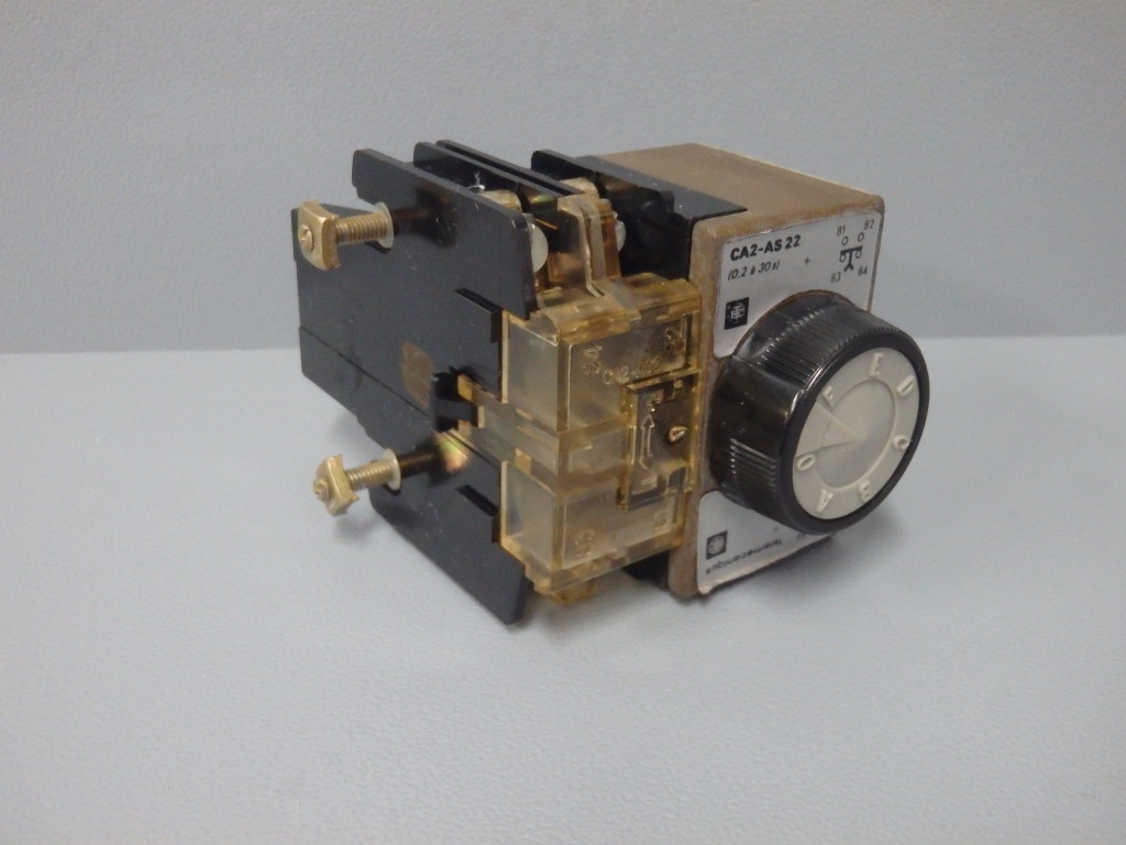 TÉLÉMÉCANIQUE  CA2AS22