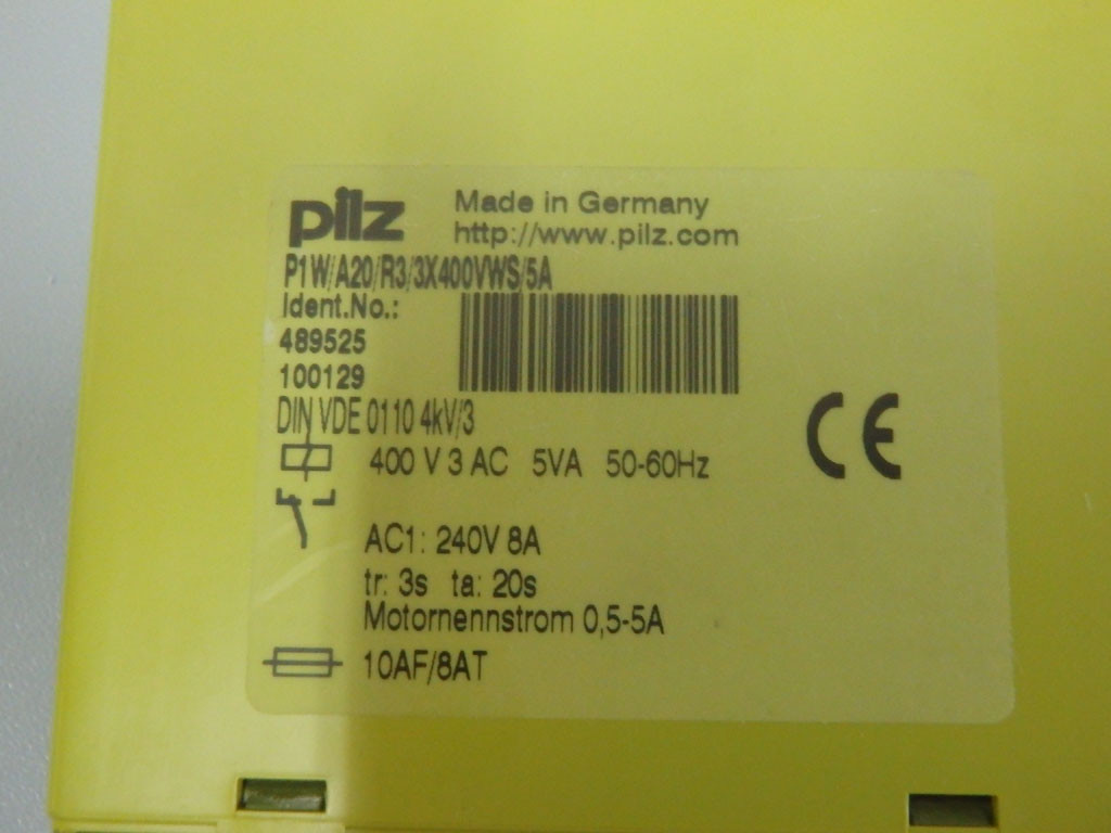 PILZ 489525