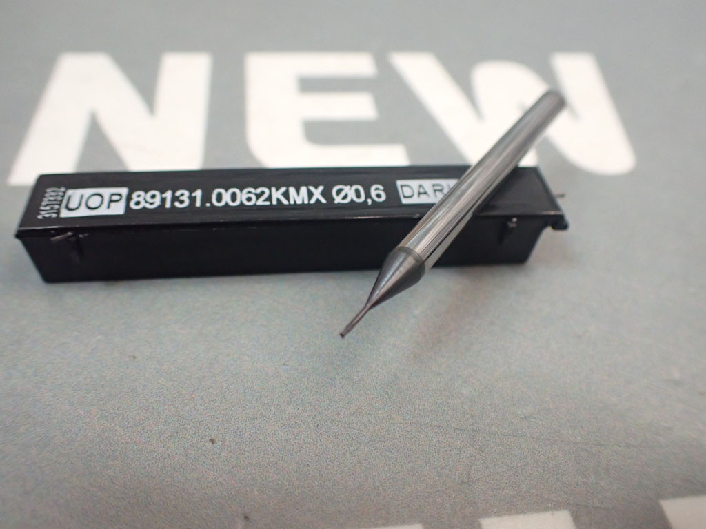 UOP 891310062KMX