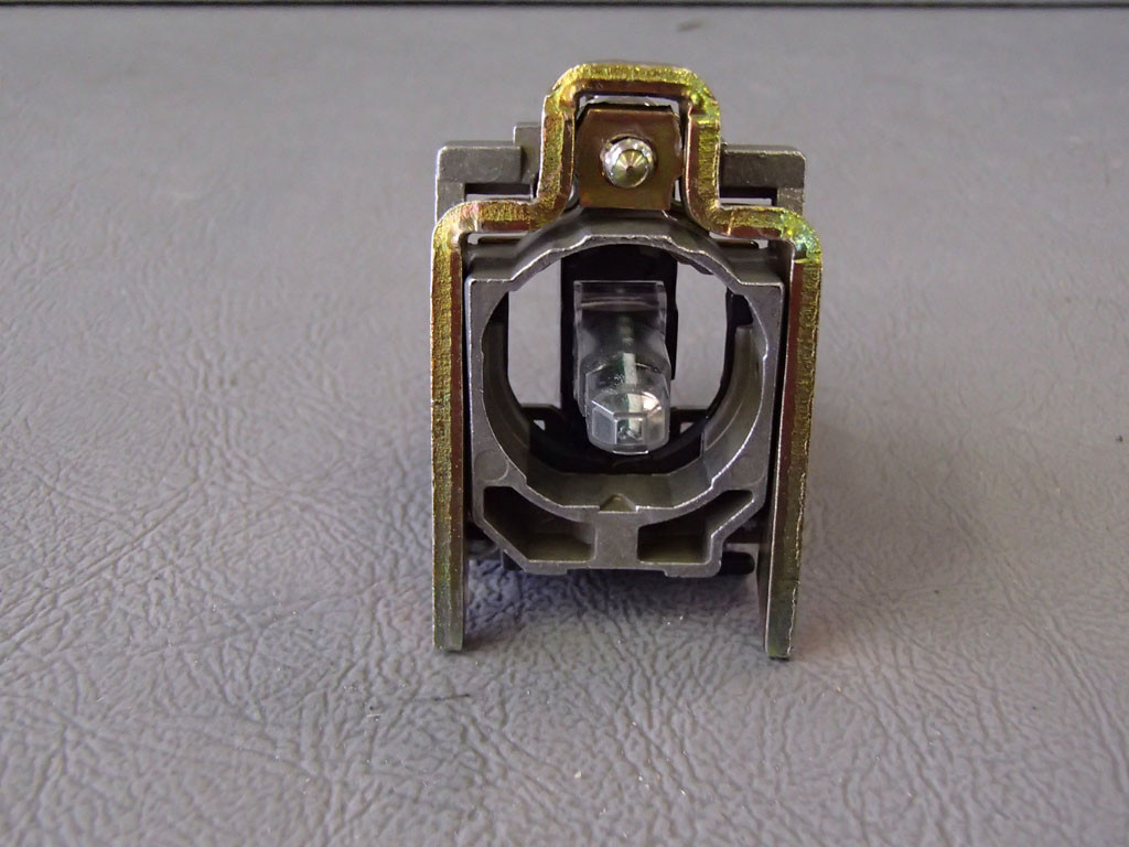 TÉLÉMÉCANIQUE  ZB4BVB3