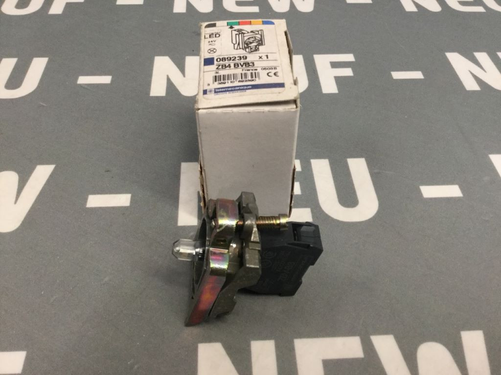 TÉLÉMÉCANIQUE  ZB4BVB3